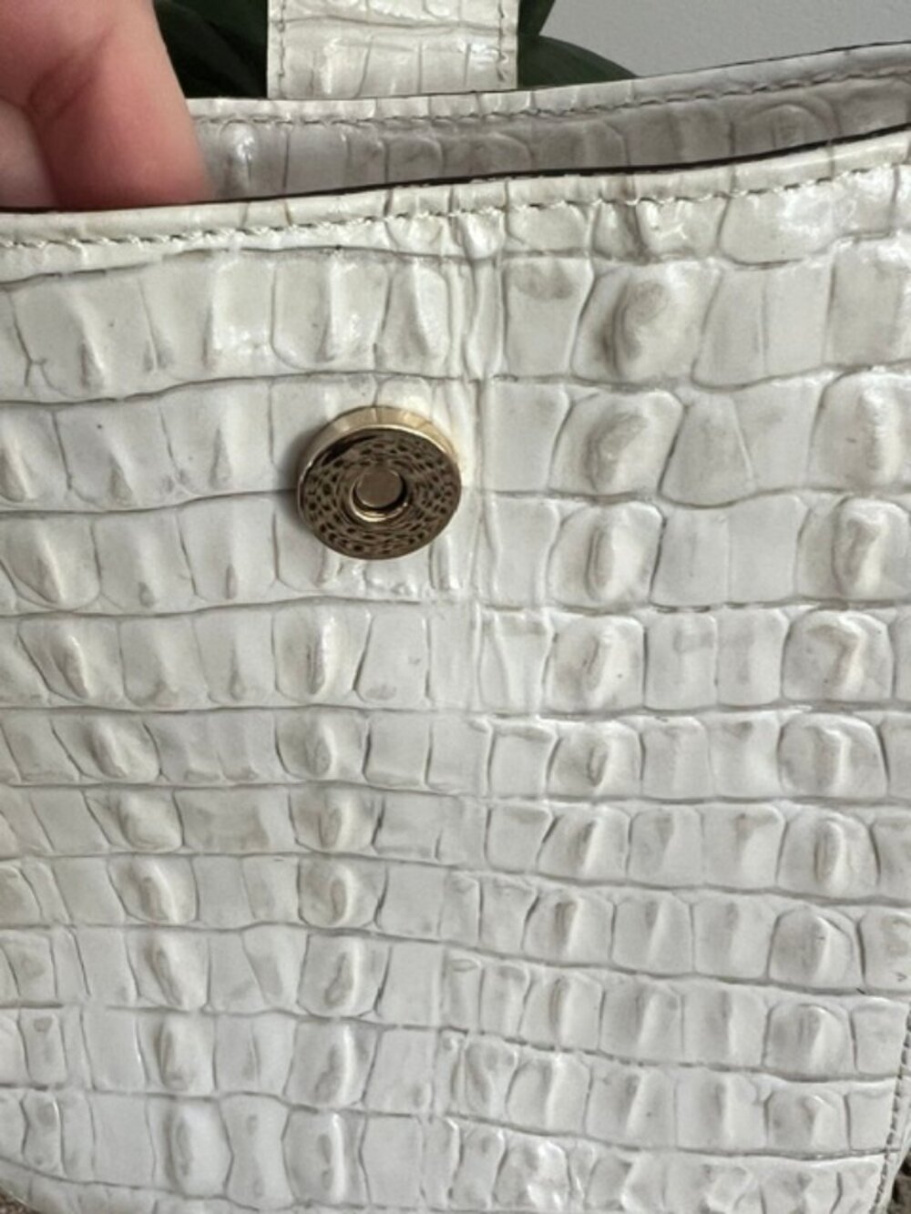 Brahmin Marley Croc Embossed Leather Crossbody Bag White Purse - Picture 2 of 6